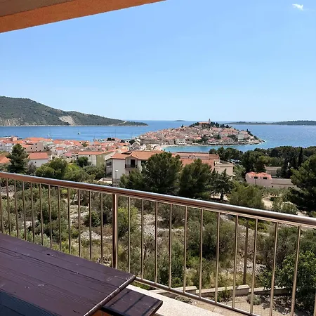 Visum Apartment Primosten